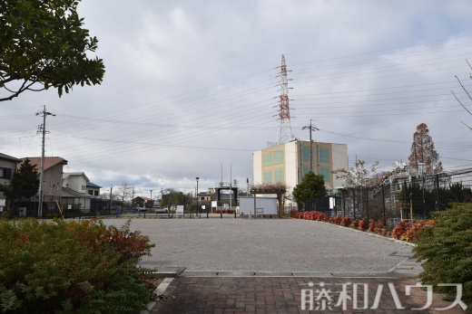 さかしまかわ広場