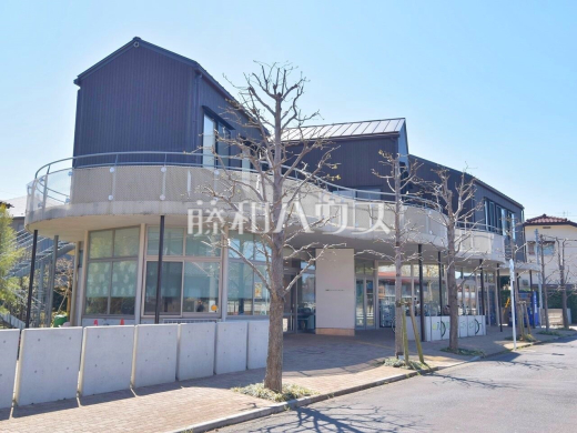 八幡町コミュニティセンター