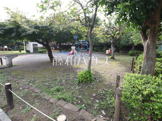 下連雀あじさい児童遊園
