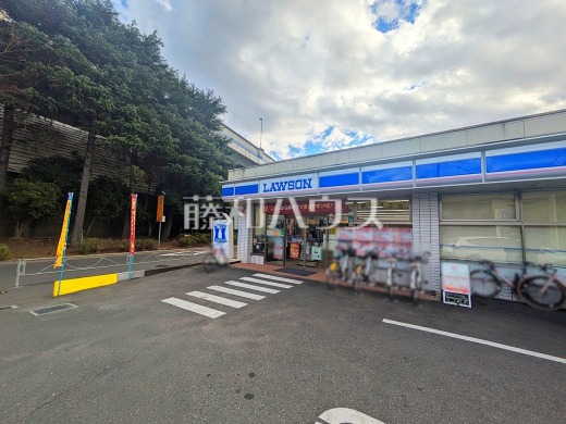 ローソン 板橋三園一丁目店