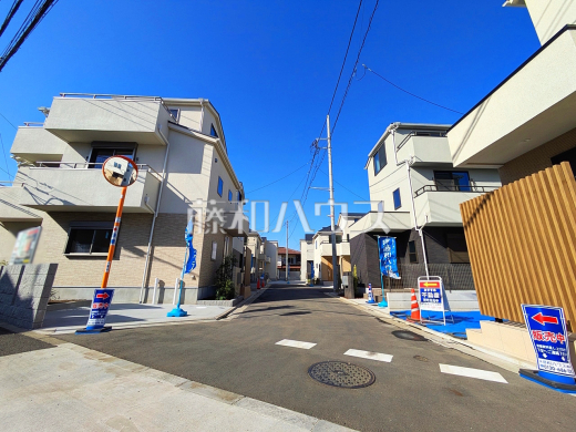 現場風景　【三鷹市北野３丁目】良い物件をゲットするためには早め早めのチェックをおすすめ致します。未完成の今のうちにぜひお問合せ下さいませ！　