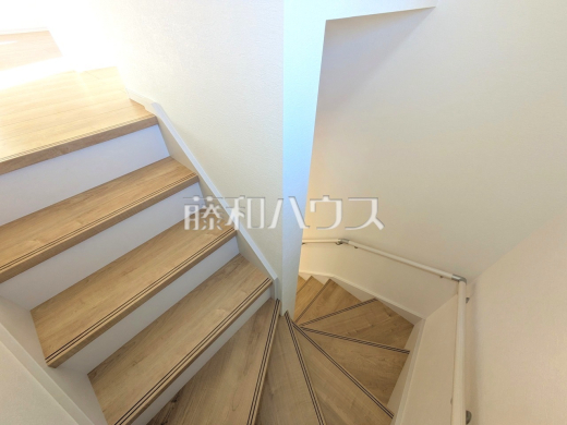 階段　【立川市幸町６丁目】