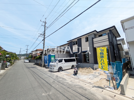 接道状況および現場風景　【福岡市早良区重留１丁目】