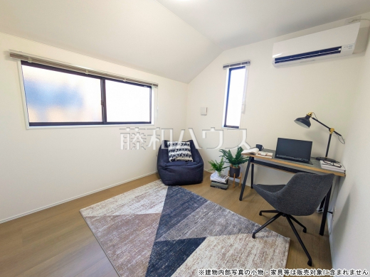 モデルハウス写真　居室【武蔵村山市大南１丁目】