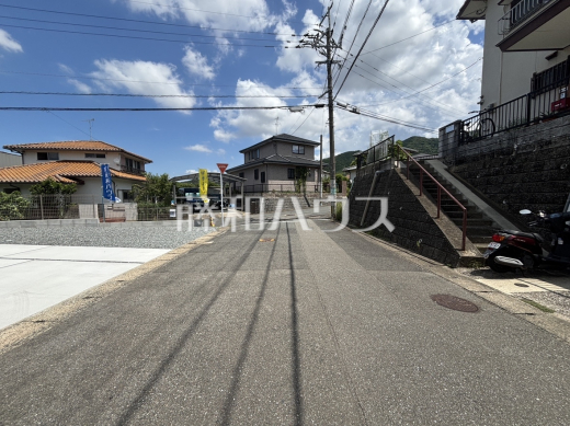 接道状況および現場風景　【福岡市早良区野芥６丁目】