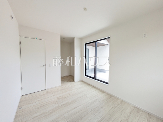 居室　【福岡市早良区野芥６丁目】