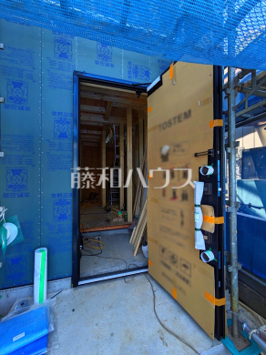 A号棟　玄関　【八王子市元本郷町４丁目】