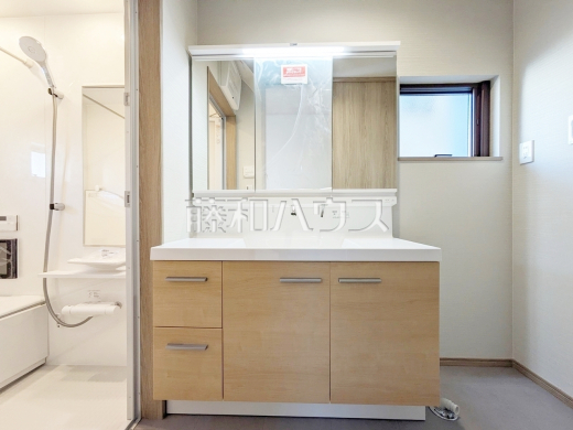 洗面室　【日野市東豊田３丁目】