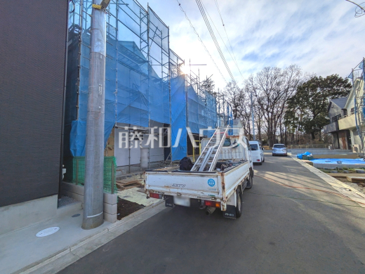 接道状況および現場風景　【三鷹市北野３丁目】