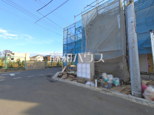 接道状況および現場風景　【三鷹市北野３丁目】