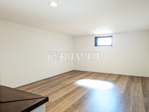 10号棟　グルニエ　【三鷹市北野３丁目】