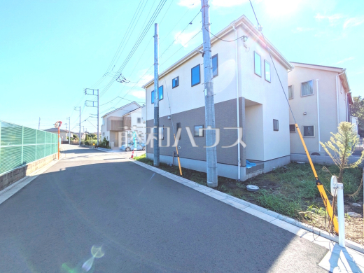 接道状況および現場風景　【三鷹市北野３丁目】