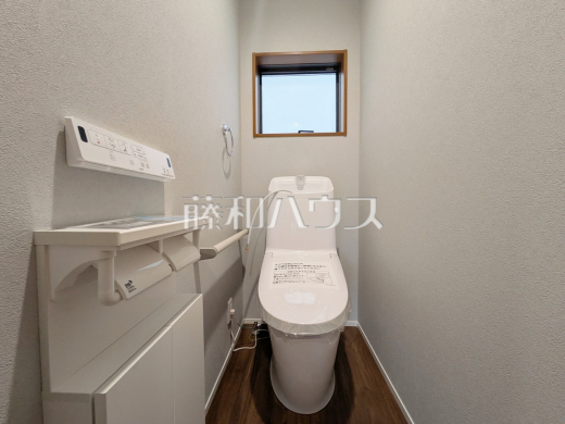1号棟　トイレ　【三鷹市北野３丁目】