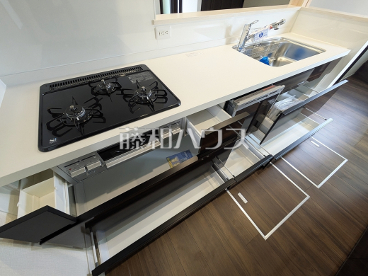 3号棟　キッチン収納　【三鷹市北野３丁目】