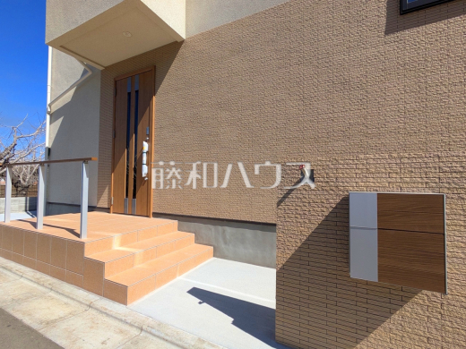 4号棟　玄関　【三鷹市北野３丁目】