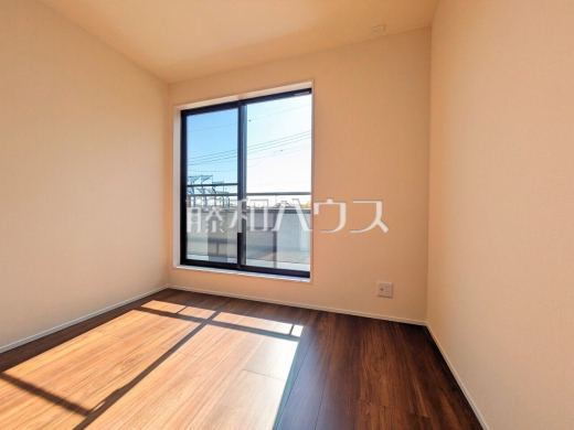 9号棟　居室　【三鷹市北野３丁目】