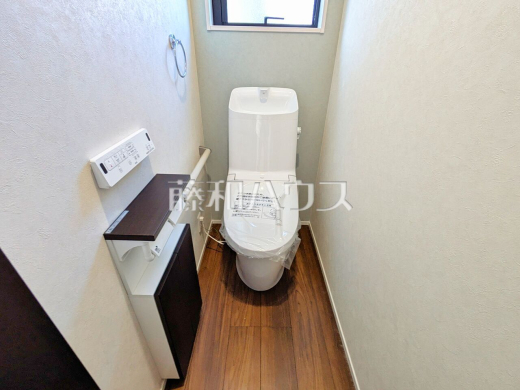 9号棟　トイレ　【三鷹市北野３丁目】