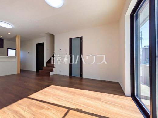 9号棟　リビング　【三鷹市北野３丁目】