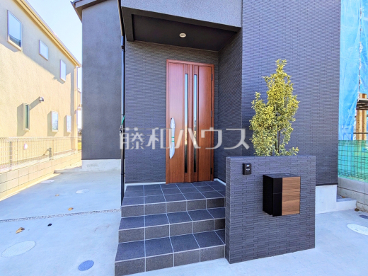 14号棟　玄関　【三鷹市北野３丁目】