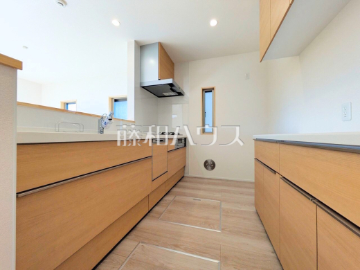 15号棟　キッチン　【三鷹市北野３丁目】