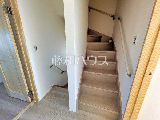 15号棟　階段　【三鷹市北野３丁目】