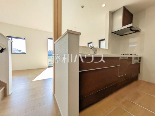 16号棟　キッチン　【三鷹市北野３丁目】