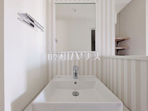 A号棟　セカンド洗面台　【練馬区大泉町２丁目】