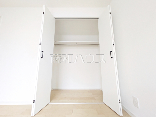 C号棟　収納　【練馬区大泉町２丁目】