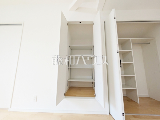 D号棟　収納　【練馬区大泉町２丁目】