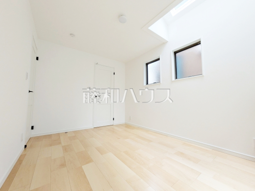 D号棟　居室　【練馬区大泉町２丁目】