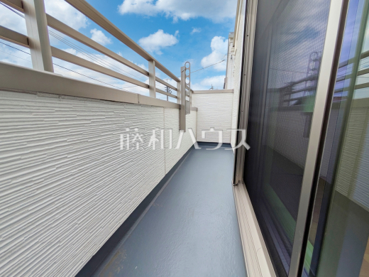 D号棟　バルコニー　【練馬区大泉町２丁目】