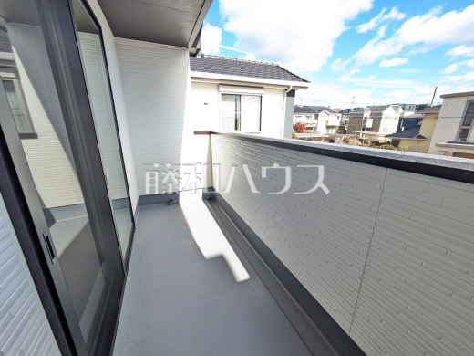 1号棟　バルコニー　【春日井市気噴町５丁目】