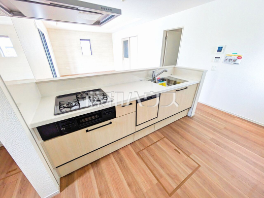 4号棟　キッチン　【福岡市城南区長尾４丁目】