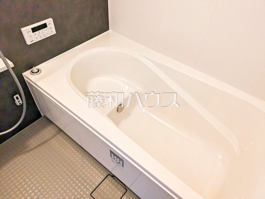 4号棟　浴室　【福岡市城南区長尾４丁目】