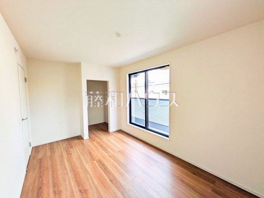 4号棟　居室　【福岡市城南区長尾４丁目】