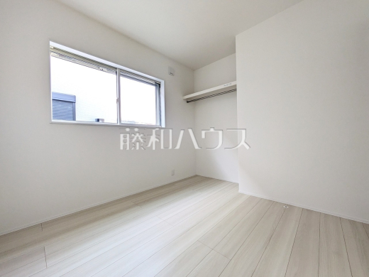 1号棟　居室　【八王子市小宮町】部屋の雰囲気や広さ・眺望・間取りの使い勝手など、是非一度、ご自身の目で確かめてみてください。