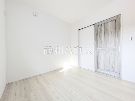 1号棟　居室　【八王子市小宮町】即入居可のため、お手続きが済み次第、すぐに新生活が始められます。