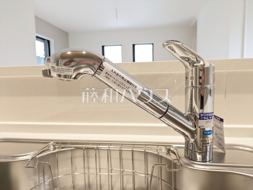 A号棟　いつでもおいしいお水が飲める浄水器一体型水栓も完備　【八王子市子安町１丁目】