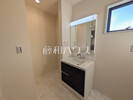 2号棟　洗面室　【春日井市田楽町】