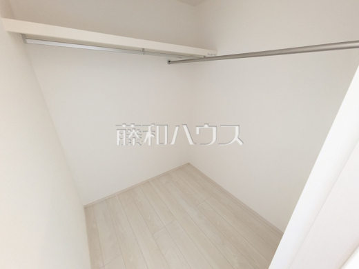 4号棟　収納　【小牧市中央３丁目】