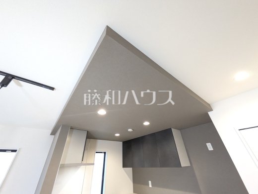 6号棟　キッチン天井　【武蔵村山市大南１丁目】