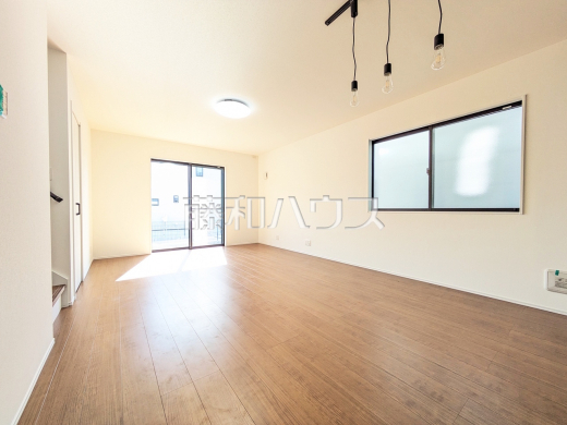 6号棟　リビング　【武蔵村山市大南１丁目】