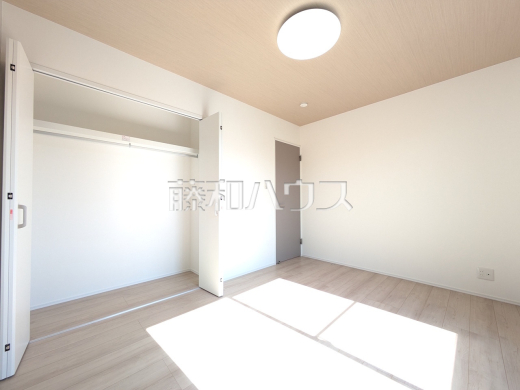 10号棟　居室　【武蔵村山市大南１丁目】
