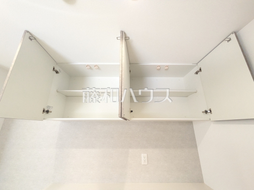 10号棟　収納　【武蔵村山市大南１丁目】