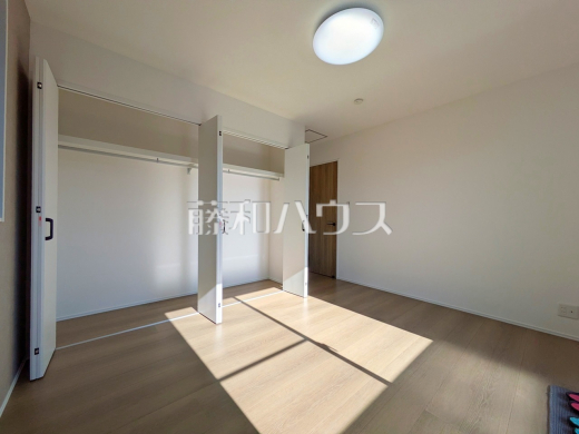 11号棟　居室　【武蔵村山市大南１丁目】