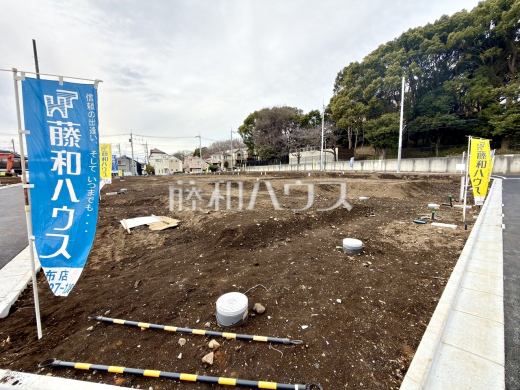 ≪現地風景≫調布市佐須町に全35区画の大型開発分譲地が誕生☆ フリースタイル分譲地で、個性あふれる住まいを実現いたしませんか？ 　【調布市佐須町５丁目】