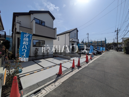 接道状況および現場風景　【三鷹市大沢２丁目】