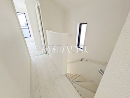 1号棟　ホール　【三鷹市大沢２丁目】