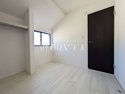 11号棟　居室　【三鷹市大沢２丁目】