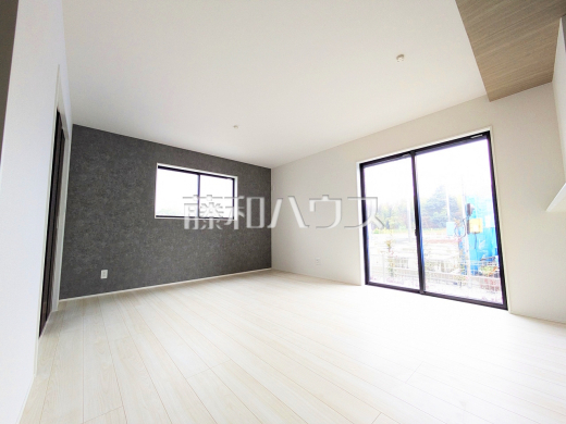 11号棟　リビング(施工中)　【三鷹市大沢２丁目】